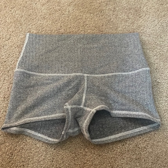 lululemon athletica Pants - Lululemon gray and white biker shorts